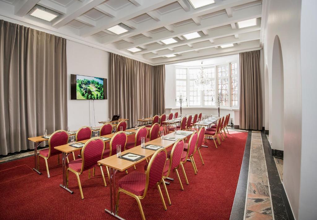 Hotel Vanajanlinna Harviala ภายนอก รูปภาพ