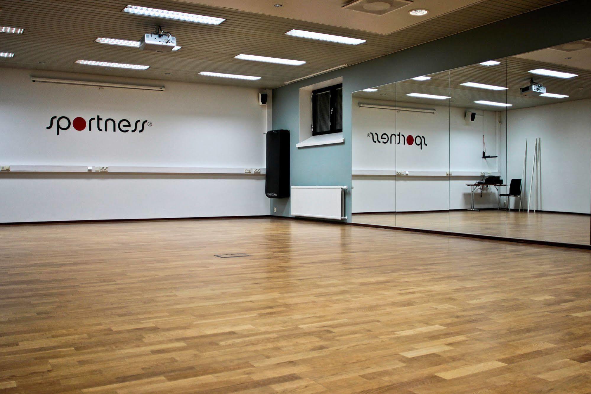 Hotel Vanajanlinna Harviala ภายนอก รูปภาพ